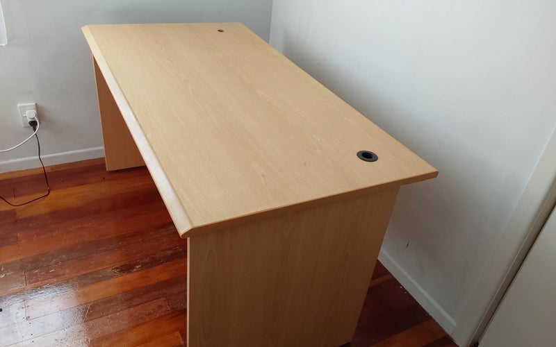 Desk Carousel 2