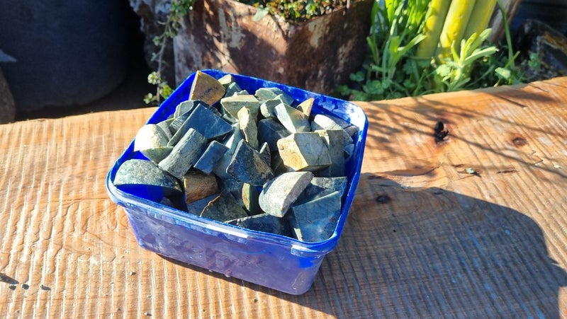 Greenstone off cuts Carousel 1