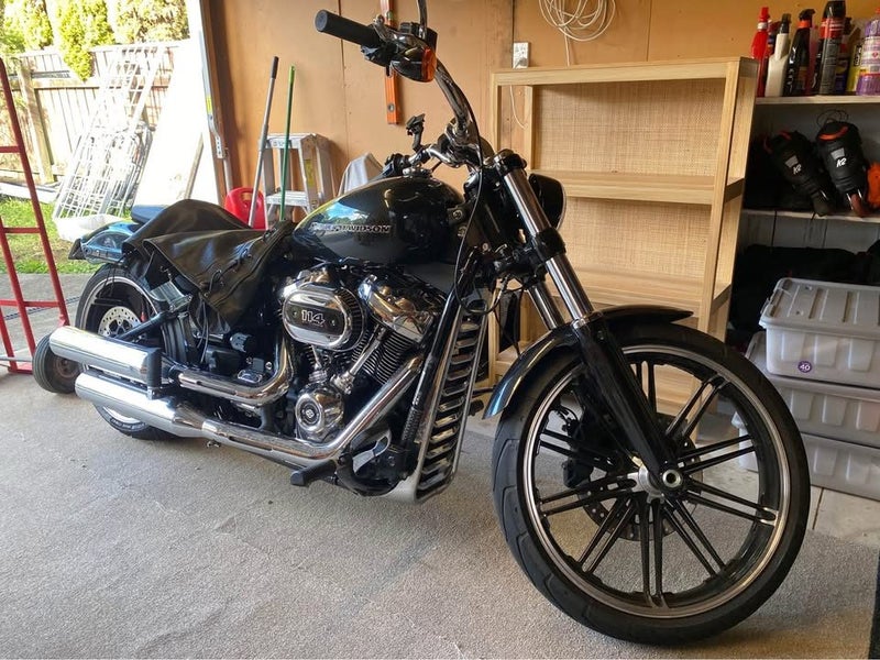 Harley-Davidson Breakout 2018636132014895391116