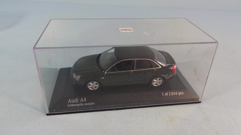 Audi A4 Green Metallic ~ Minichamps 1/43 Carousel 8