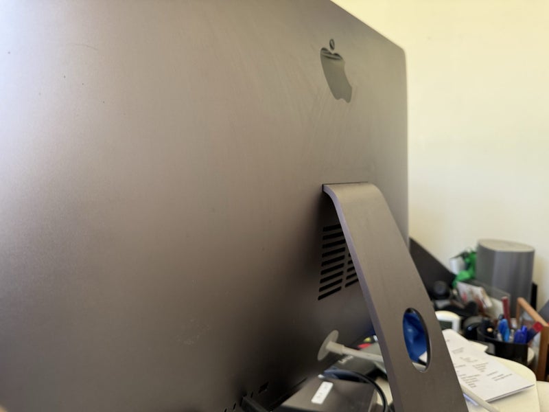 iMac Pro 27 inch, 3.2Ghz 32 GB ram 1 TB SSD Carousel 2