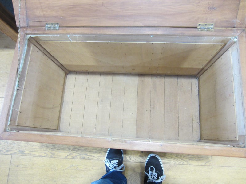 Vintage Rimu Blanket Chest Carousel 8