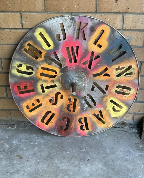 Signwriters letter stencil wheel Carousel 1