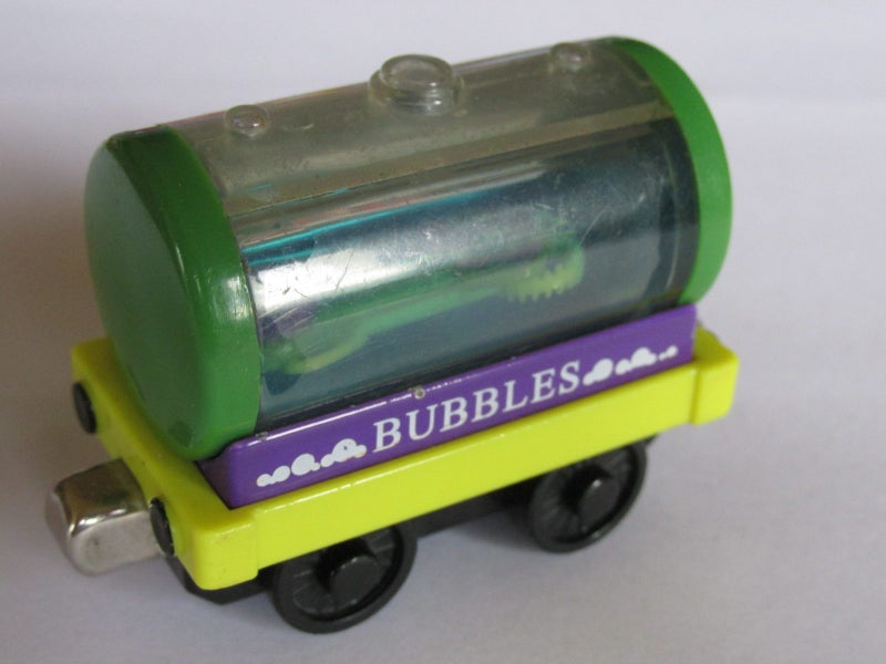 Thomas Die Cast "Bubble Tanker" Carousel 1