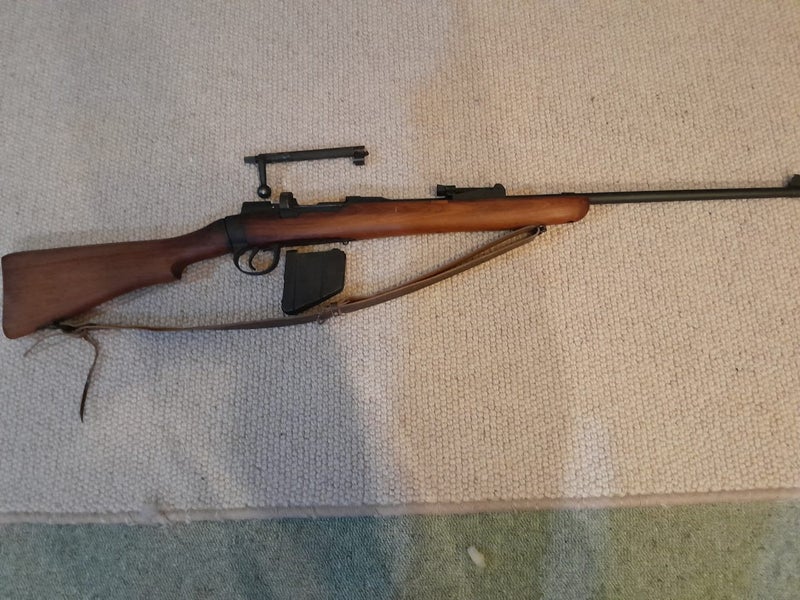 Lee Enfield 303 Carousel 2
