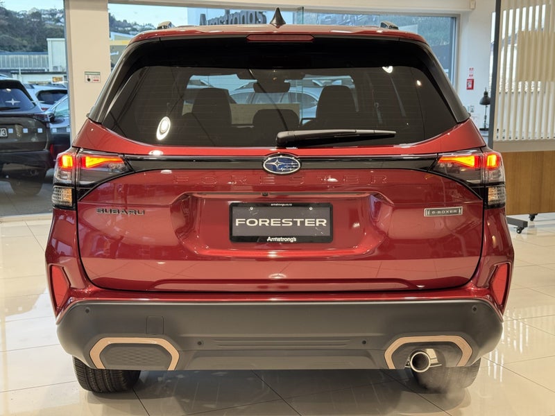 2025 Subaru Forester Strong Hybrid Sport 2.5L AWD63613203632131113
