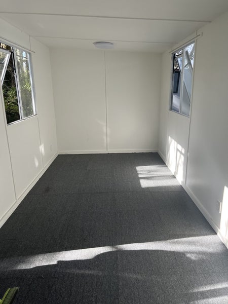KEA Cabin 5.7 x 2.5 FOR SALE Carousel 1