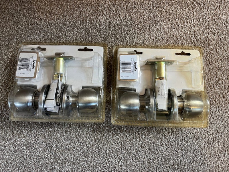 2 x brand new internal door handles Carousel 2