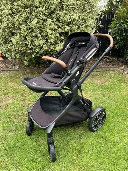 Nuna Demi Grow - seat, bassinet + extras! Carousel 1