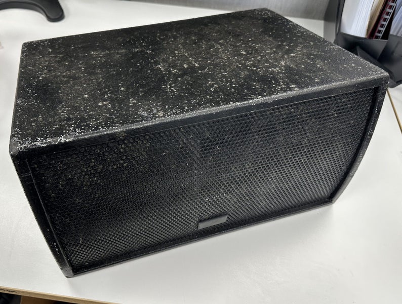 GrooveTech GT8 800W Speaker With Bracket ~Low Reserve~ (B15 Shelf) Carousel 2