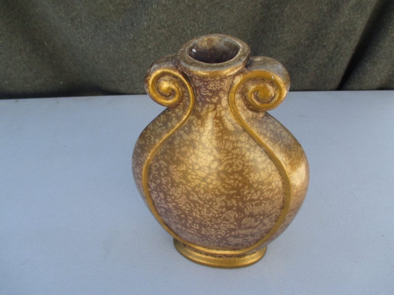VINTAGE GOLD AND BROWN MOTTLE GLAZE POTTERY VASE : MADE IN MEXICO Carousel 1