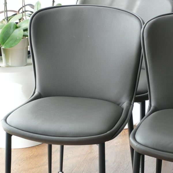 $1 Reserve Dinning Chairs x 6 in Very Good Condition63616194421889111