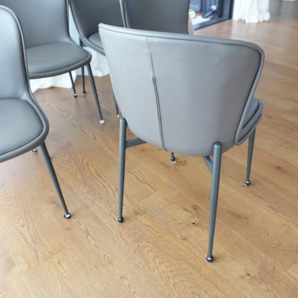 $1 Reserve Dinning Chairs x 6 in Very Good Condition63616194421889114