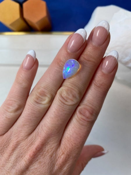 $1 RES ~ $2399 Buy Now * 4.00ct Welo Opal with Rainbow Play of Colour Carousel 2