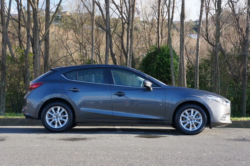 2017 Mazda 3 GLX 2.0P Hatch63613204946690111