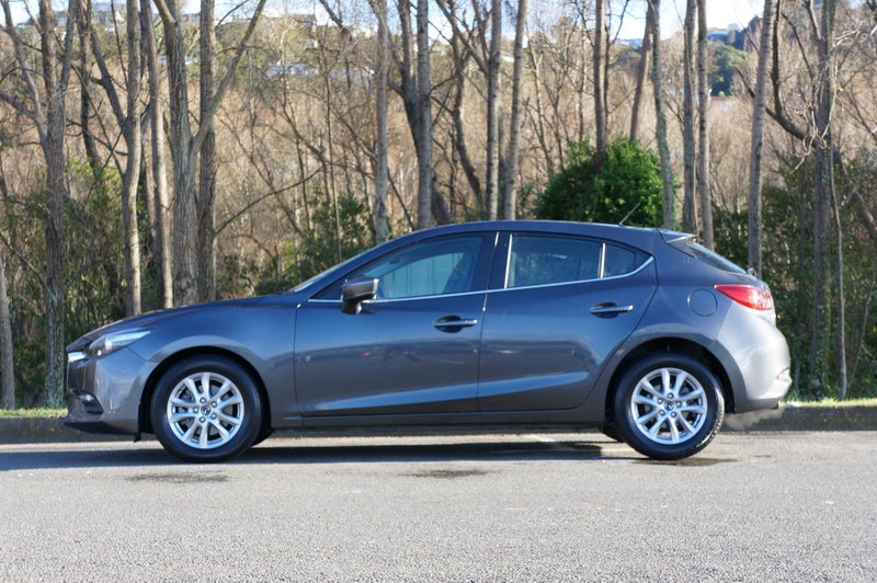 2017 Mazda 3 GLX 2.0P Hatch63613204946690114