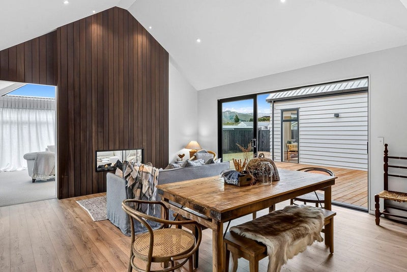 Timeless Style63614060125314114