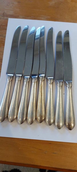 X8 Dinner Knife set, Silver Plated Handle Carousel 1