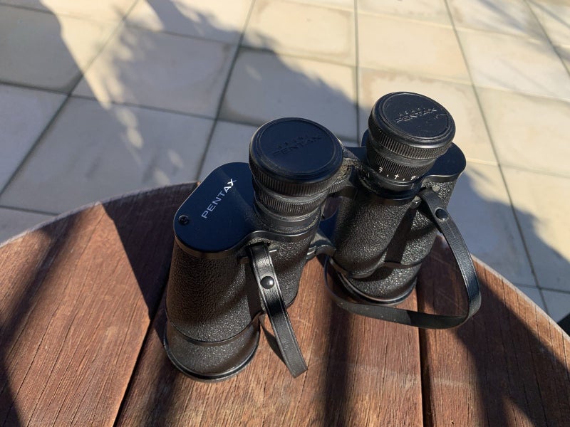 Pentax 10x50 Binoculars Carousel 6