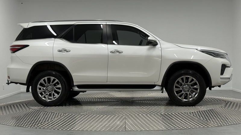 2021 Toyota Fortuner Limited 2.8DT 4WD63623664213891111