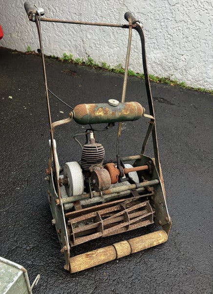 Atco vintage self propelled motor mower Carousel 3