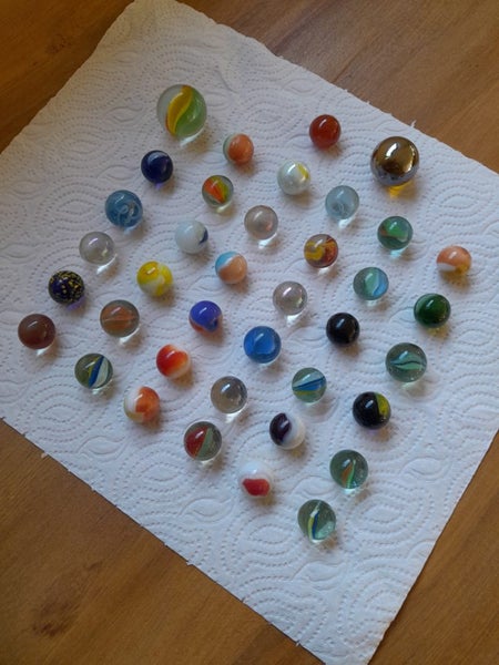MARBLES Old/Vintage Carousel 3