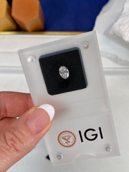 $1 RES ~ $1805 Retail * 1.00ct White Diamond Oval Cut VS2 Carousel 1