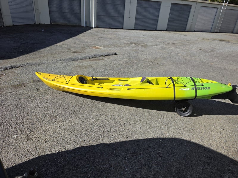 kayak63616202204417112