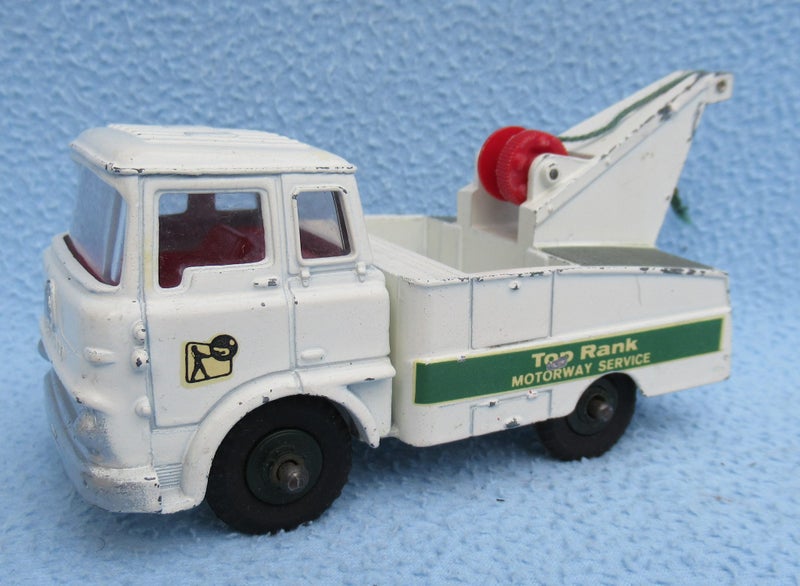 Dinky toys Motorway Service Crash Truck Carousel 1