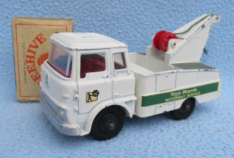 Dinky toys Motorway Service Crash Truck Carousel 2
