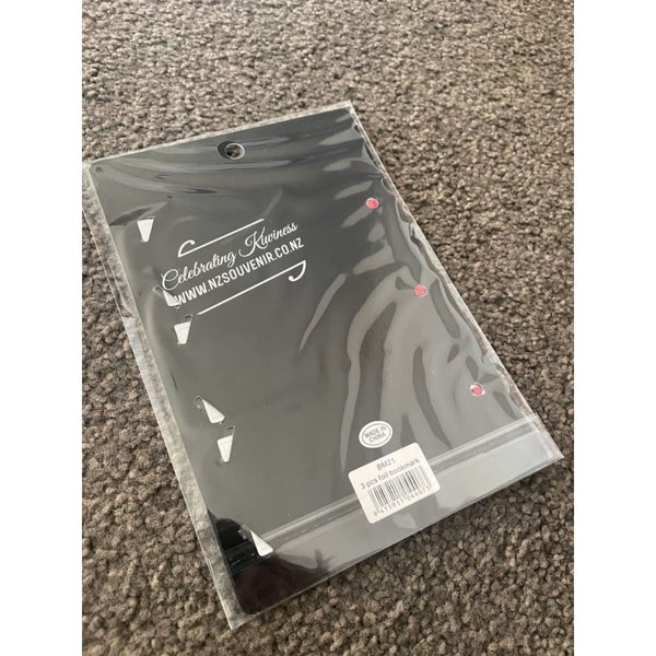 New Zealand Souvenir Foil Bookmark Set Carousel 2