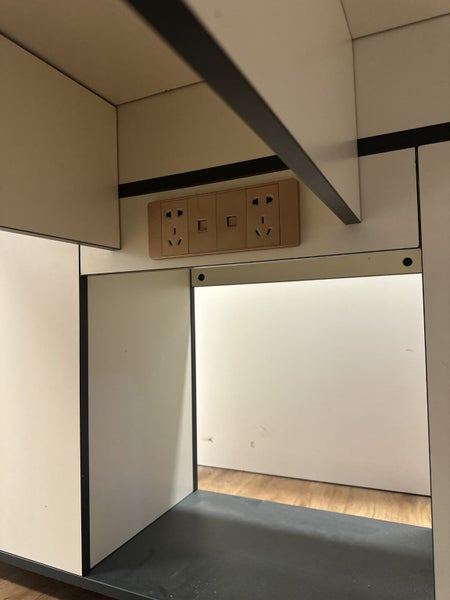 2 person Office desk Carousel 10
