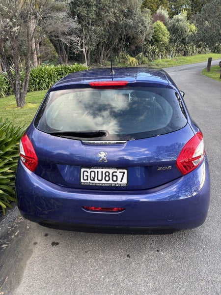 2012 Peugeot 208 Active63613212773251114