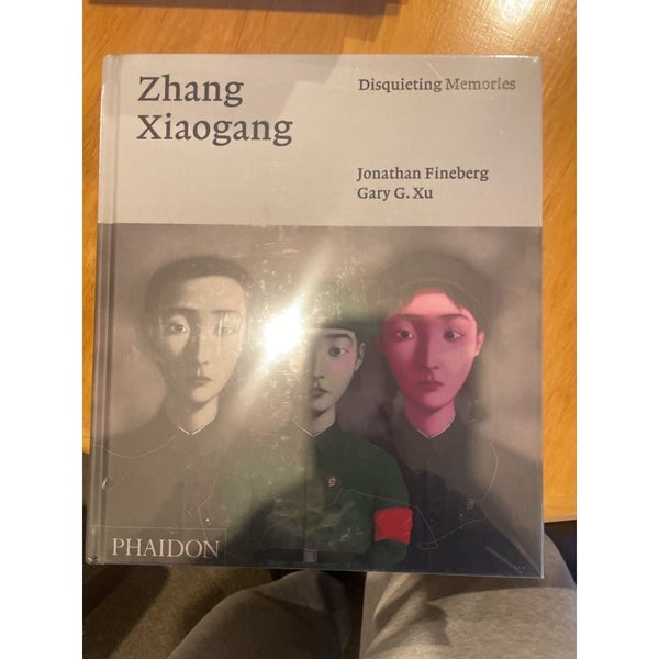 Zhang Xiaogang: Disquieting Memories Carousel 1