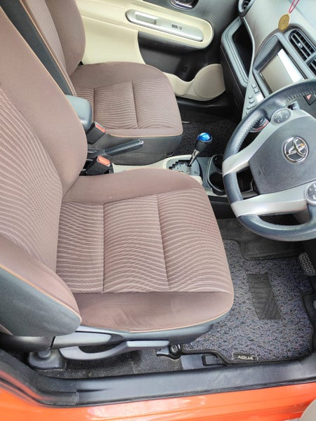 2012 Toyota Aqua63613206399617111