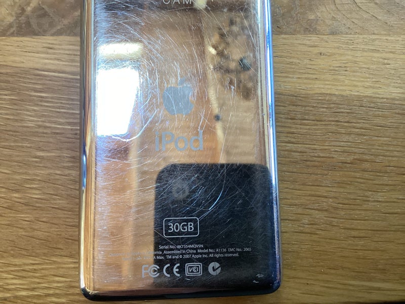 iPod. Classic 30GB only $1 reserve Carousel 2