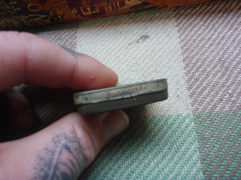 Vintage Gramophone Needles Tin & Contents Herold Zukunft Needles Carousel 2