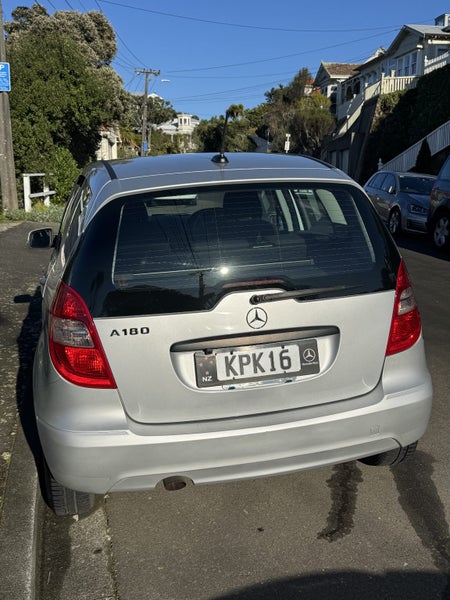 2011 Mercedes-Benz A18063613207116289112