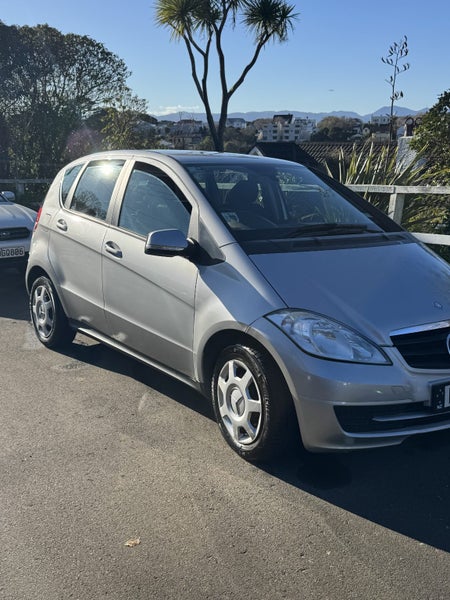 2011 Mercedes-Benz A18063613207116289114