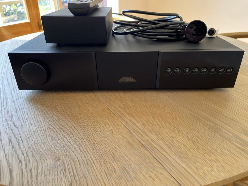 Naim NAC202 Pre-amp and optional NAPSC Power Supply Carousel 1