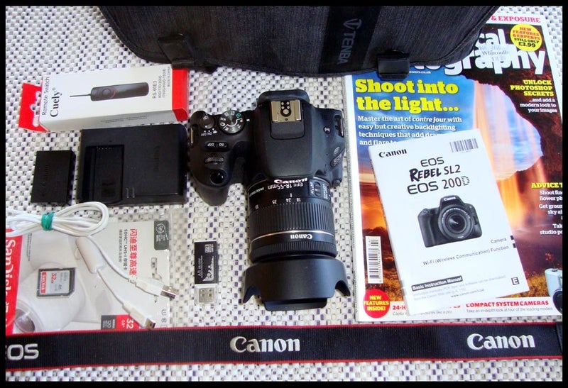Canon 200D + IDEAL FOR NCEA + VIRTUALLY NEW63616508185217112