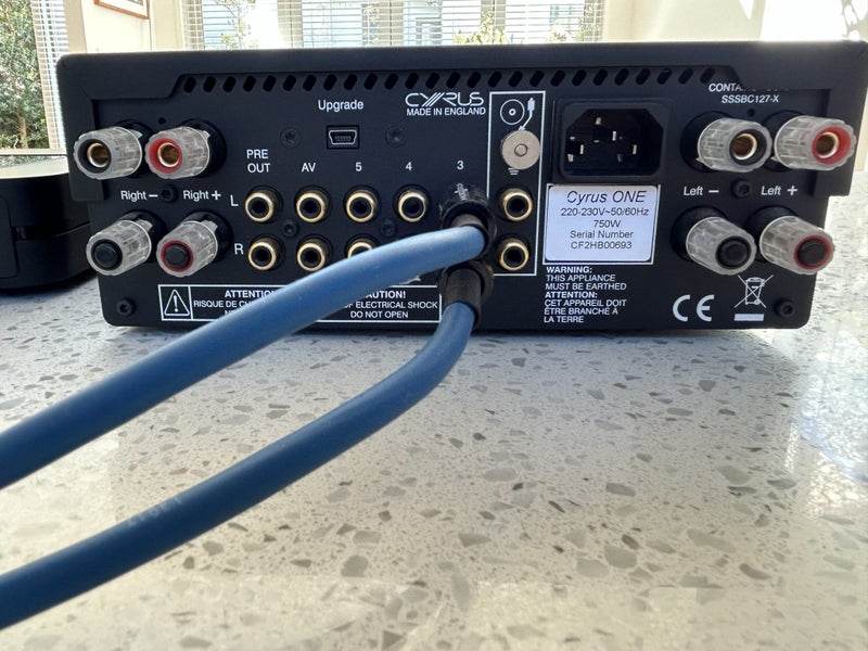 Cyrus One Amp Carousel 2