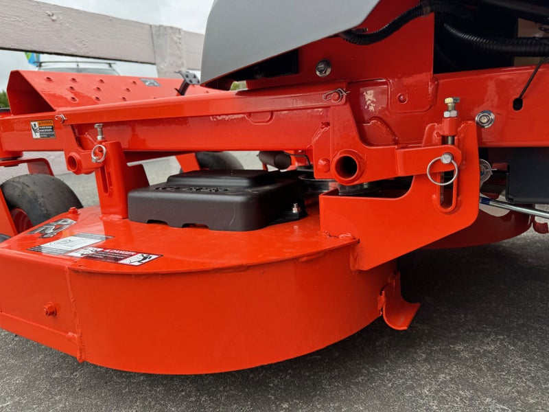 2025 Kubota Z232KW 42 ZERO TURN Carousel 4