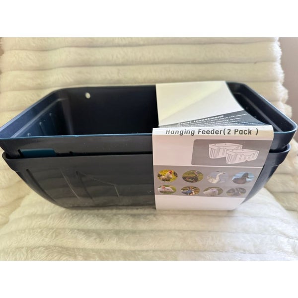 2 Pack Hanging Bid / Pultry Feeder Carousel 1