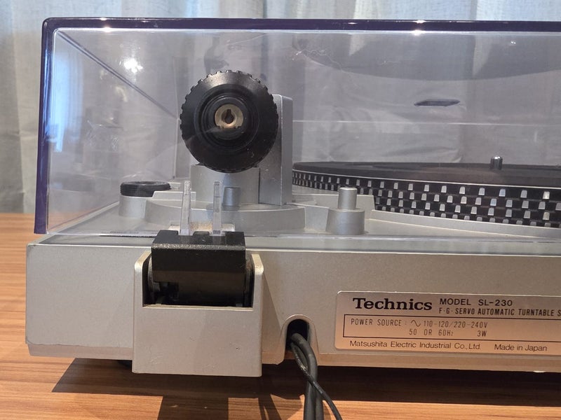 Technics SL-230 Automatic Turntable Carousel 20