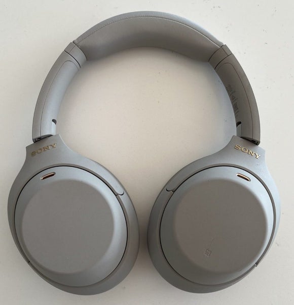 SUPERB Sony WH 1000XM4 Bluetooth Headphones Carousel 11