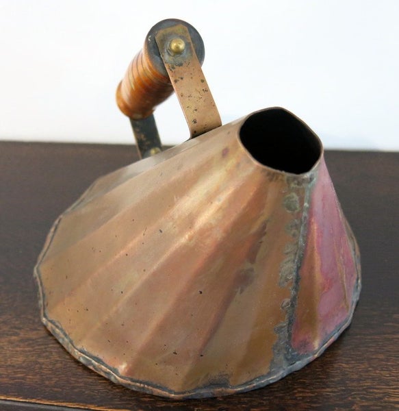 Antique - Copper Kettle / Vessel / Pitcher/Pourer Carousel 2