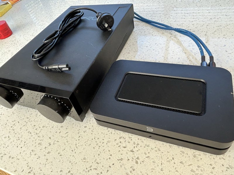 Cyrus One Amp Carousel 5