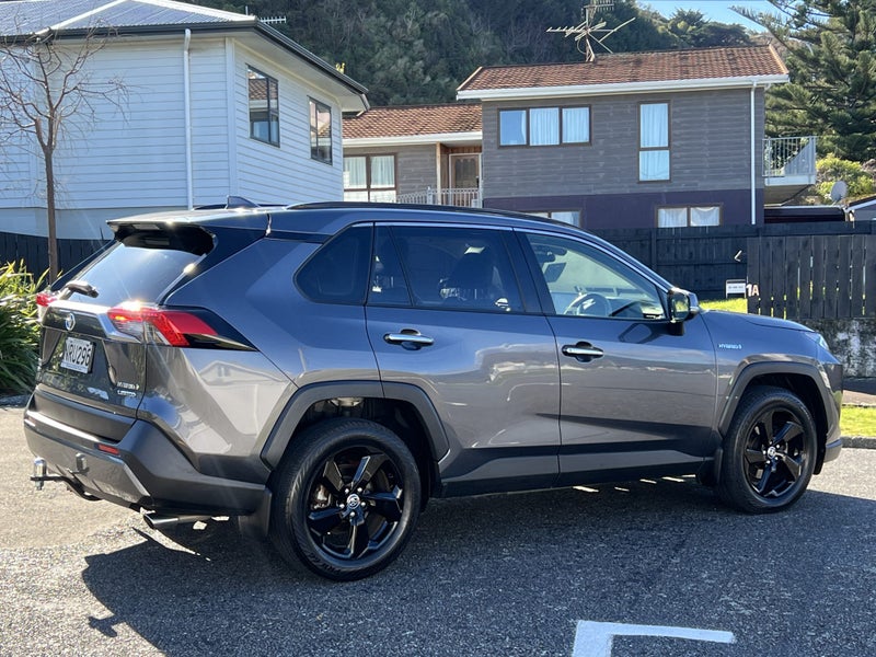 2021 Toyota RAV4 Limited63613208946817113