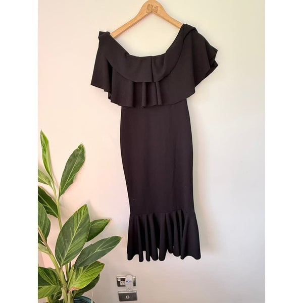 BOOHOO Size 6 Black Ruffle Detail Bodycon Dress Carousel 2